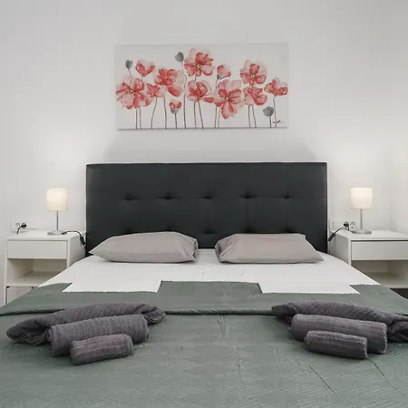 Diamond Трогір