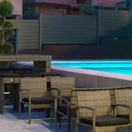 Апартаменти Diamond *